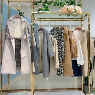 西塔20冬装品牌折扣女装尾货走份品牌专柜特价清仓处理女装纷漫