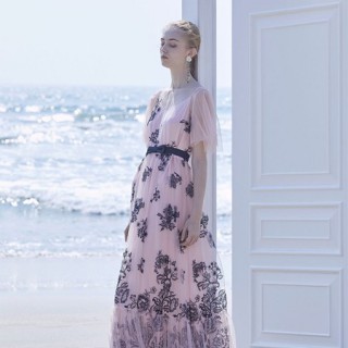 芭蕾君高级女装2021春夏发售，品牌折扣女装尾货批发基地