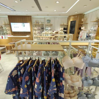 宝妈创业，选择闺秘内衣加盟怎么样？