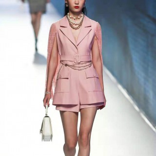 Ula优娜女装适合哪个年龄段的人消费？