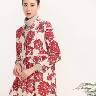 深圳高端原创设计师品牌晒谷场2021秋冬折扣货源供应