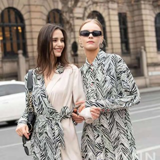 展妍上海设计师品牌2022春夏新款 Zanynn撤柜货源