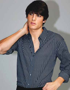 长袖衬衫“孤军奋战” 费点小心思大有不同