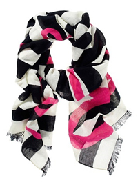 轻薄亚麻围巾 美搭好帮手