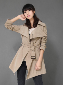 秋冬必败 卡其色风衣