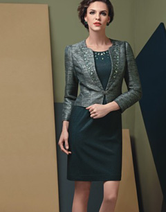 广州十大女装品牌服装搭配