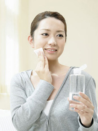 保湿护肤的综合护理