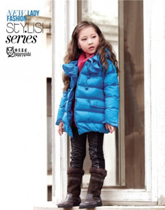 蓝色童装品牌搭配-快乐丘比童装