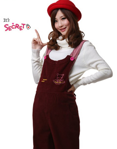 孕妇装冬装背带裤 妈咪也能很俏皮