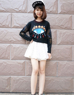 秋装新款女装：卫衣多变搭配