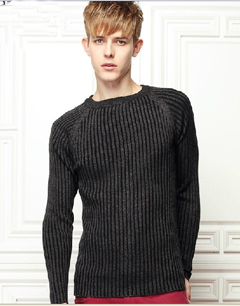 秋冬季节 有型的男士毛衣应该怎么选择