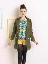 
![军绿色双排扣风衣清新自由