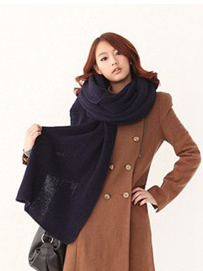 女士围巾与服装搭配技巧