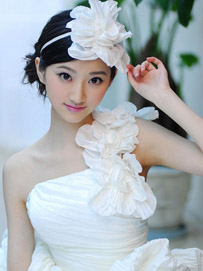 常见妆容之浪漫炫目新娘妆