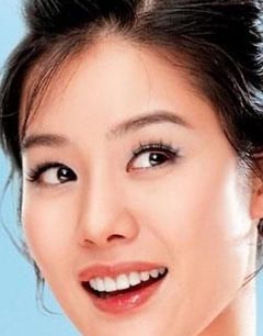 四步眉妆技巧让你化身清新女