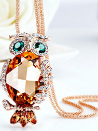 闪亮钻石吉祥物毛衣链