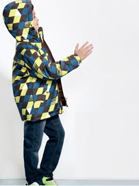 高知名度儿童羽绒服