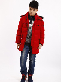 长款儿童羽绒服款式搭配