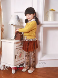 女童毛衣品牌及搭配