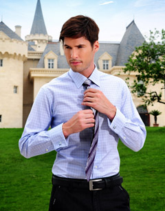 法式衬衫的正确搭配方法建议