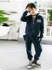 儿童卫衣款式-运动卫衣