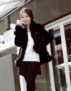 时尚保暖貂皮大衣魅力搭配