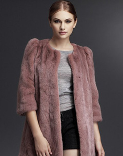 时尚保暖貂皮大衣魅力搭配