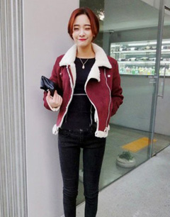 韩版呢子翻领外套款式搭配