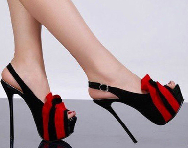 女性独爱高跟鞋 性感高跟鞋让男人疯狂