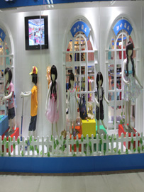 童装店的橱窗设计技巧