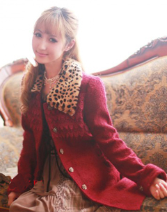 毛呢大衣尽显明星女王范儿