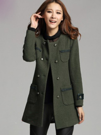 藏青军绿演绎中性帅气风