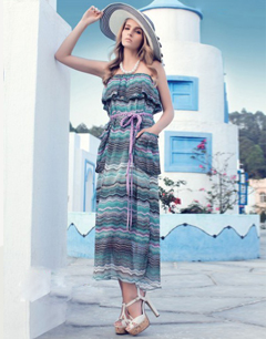 ECA女装 演绎夏日海边波西米亚异域迷情