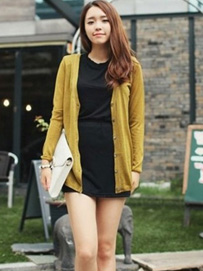 初秋搭配：小开衫+连衣裙