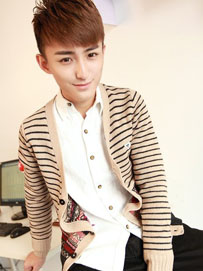 秋季男士毛衣的搭配法则