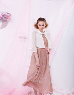 秋季长袖连衣裙搭配摩登气质