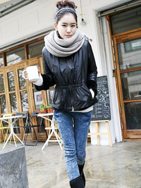 紧身牛仔裤穿出冬日纤腿