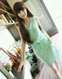 新款韩版无袖裙 纯色系掀起青春魅力