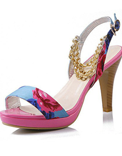 今年夏季流行什么样的高跟凉鞋