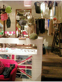 加盟商如何选择服装品牌