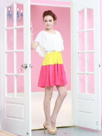 印花裙彩虹裙演绎精彩一夏