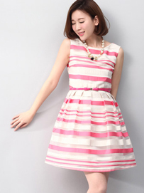 欧根纱雪纺裙塑造名媛气质