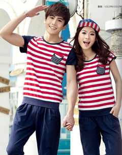 秀恩爱必穿条纹情侣装 青春减龄系列