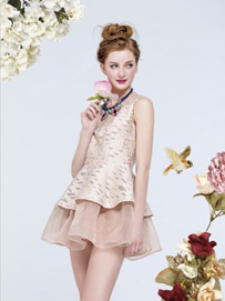 百变约会装之：清新学院风