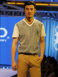 成熟男装搭配-T恤