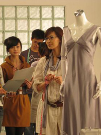 最新服装设计学校排名