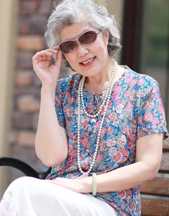 中老年夏季服装搭配技巧分享