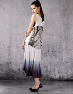 雪纺半身长裙搭配上衣