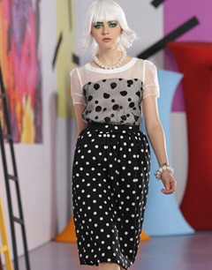 雪纺半身长裙搭配上衣