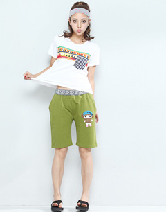 五分裤配什么鞋  五分裤+人字拖